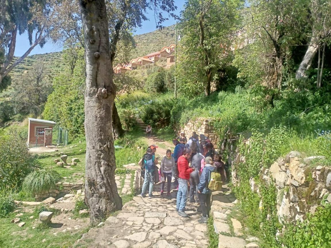 Hostal Inca Uma Comunidad Yumani Екстер'єр фото